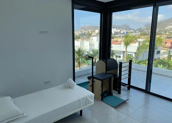 Nueva Lujo Villa